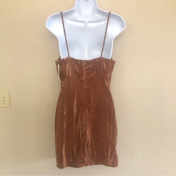 Elodie Velvet V-Neck Spaghetti Strap Cami Mini Dress Size S - Picture 2 of 12